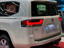 تويوتا لاندكروزر